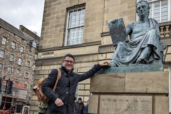 Private Edinburgh Old Town and Royal Mile Walking Tour