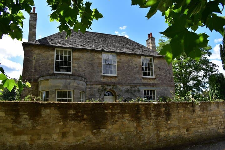 Crawley House