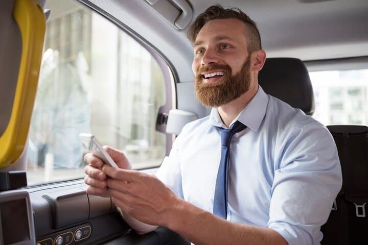 1 to 8 People Private Transfer from or to Edinburgh Airport