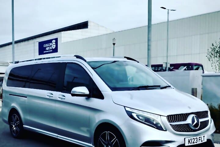 Luxury transfer from Glasgow City to Edinburgh Airport