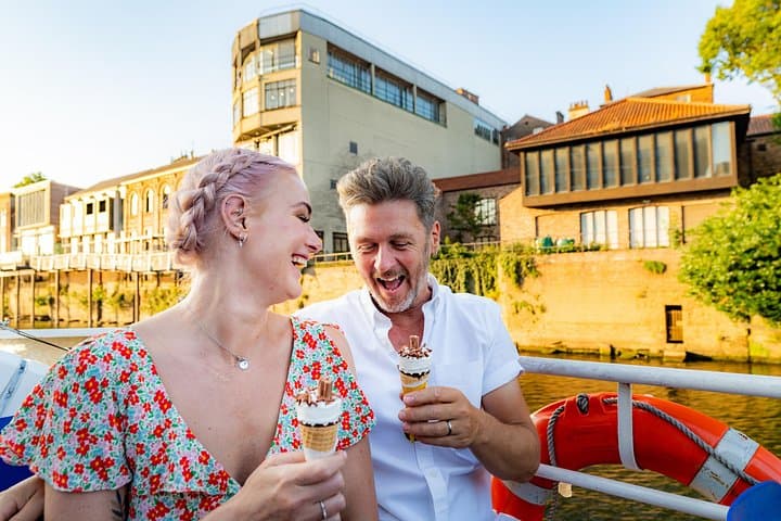 Relaxation meets elegance: Unwind on York's early evening river excursion