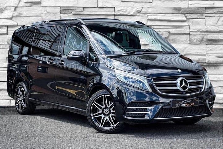 Giant's Causeway Private Tour from Belfast in Luxury Mercedes
