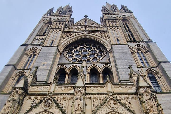 Cornwall's Charm: A Self-Guided Audio Tour of Truro