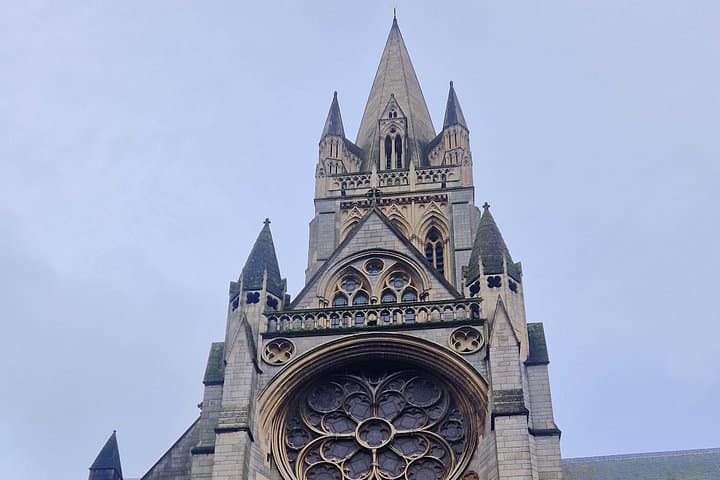 Cornwall's Charm: A Self-Guided Audio Tour of Truro