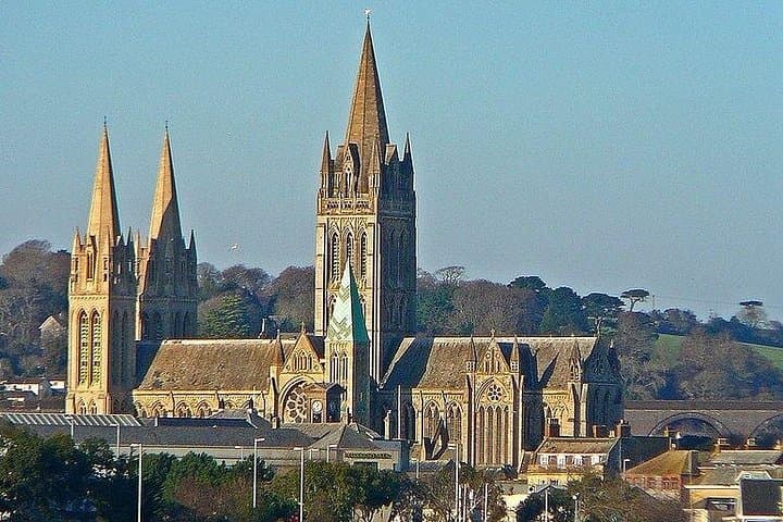 Cornwall's Charm: A Self-Guided Audio Tour of Truro