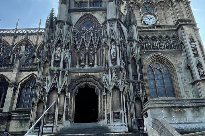 Self-Guided Walking Tour of Bristol's Harbourside History