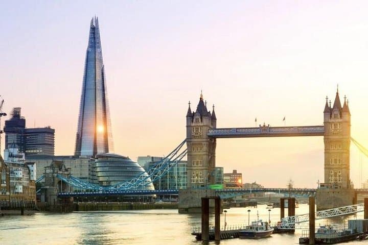 The Shard Viewing Gallery & 30+ London Sights Private Tour