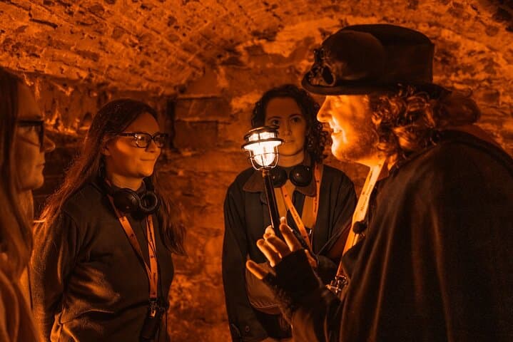 Multi-Sensory Underground Vaults Evening Ghost Tour with Whisky
