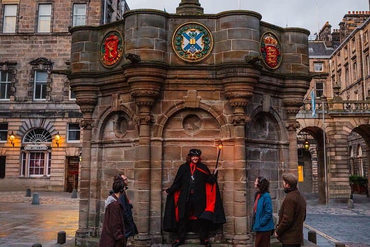 Multi-Sensory Haunted Underground Vaults Tour in Edinburgh