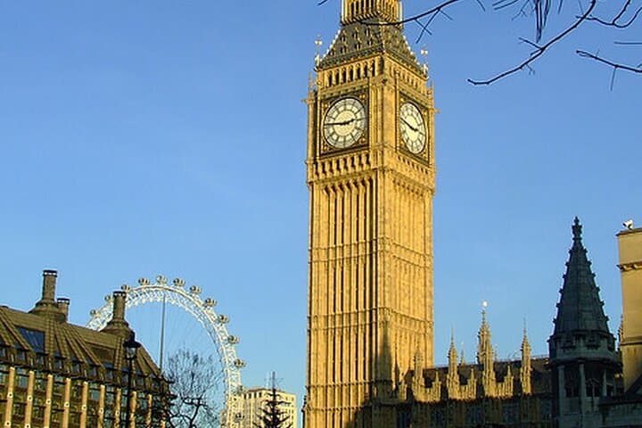 Private London 30+ Sights Walking Tour & St Paul's Cathedral
