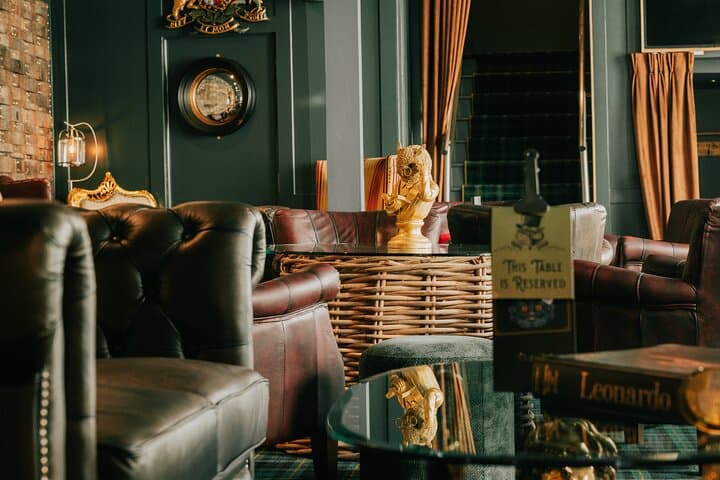 Hooting Owl Distillery York - Distillery Tour & Gin Tasting