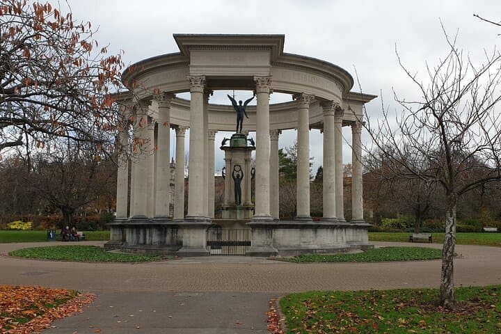 War Monument