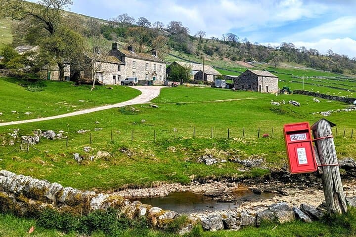 The Alderson's Farm at Yockethwaite