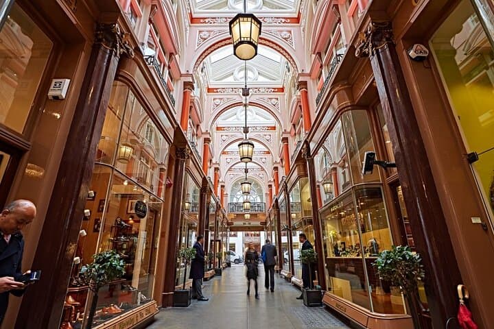 An Audio Guide of Oscar Wilde's Former London Haunts