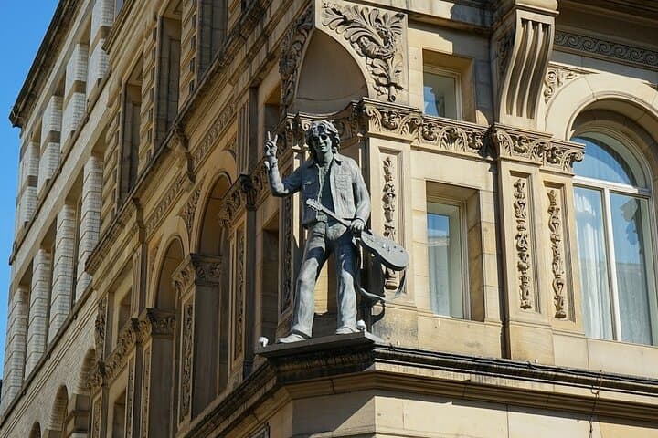Private Walking Tour of The Beatles in Liverpool with local guide