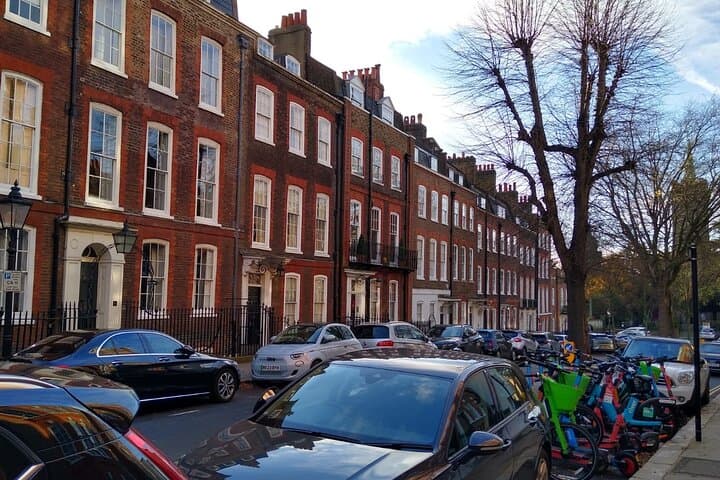 Private Celebrity Houses Tour of London