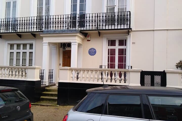 Private Celebrity Houses Tour of London