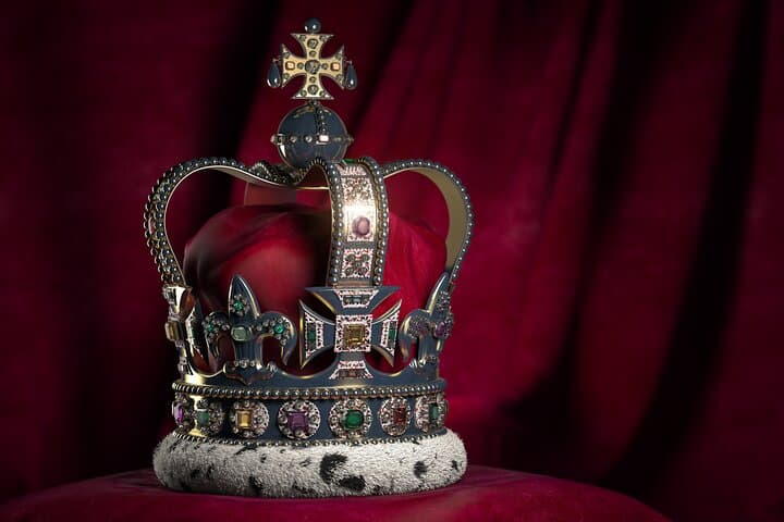 Tower of London Fully Guided Private Tour