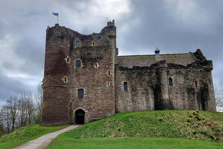 Outlander Tour by Private Chauffeur