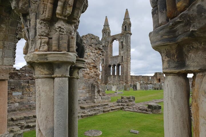 St Andrews, Stirling Castle Private Day Tour from Edinburgh