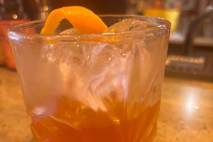 Beginners Bartender Course (20 hours) - to become professional