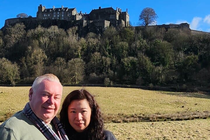 Glasgow: Stirling Castle & Loch Lomond Private Luxury Day Tour