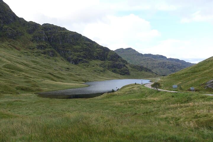 Private Lochs and Castles Tour from Edinburgh