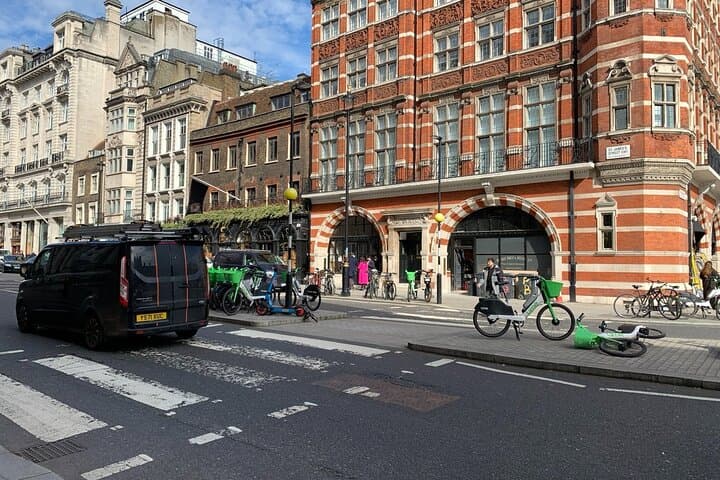 Histories that Haunt: Self-Guided London Tour with Where Now