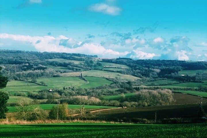 Cotswolds rolling hills