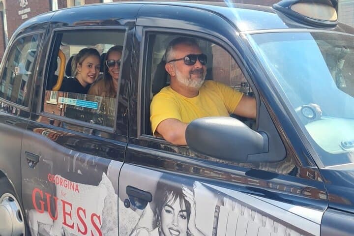 London Instagram Photo Private Black Cab Tour with Hotel Pick Up