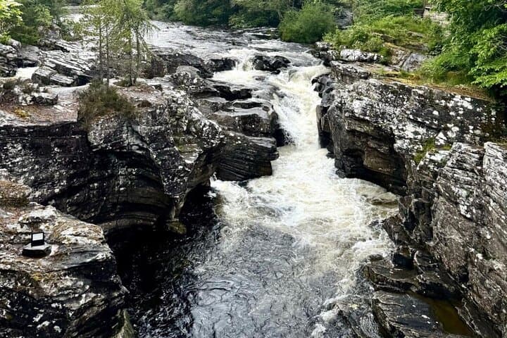 Loch Ness, Culloden, Clava and whisky/gin tour from Inverness.