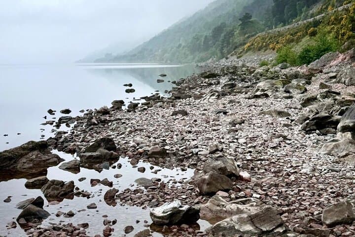 Loch Ness, Culloden, Clava and whisky/gin tour from Inverness.