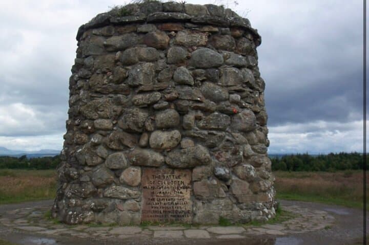Loch Ness, Culloden, Clava and whisky/gin tour from Inverness.