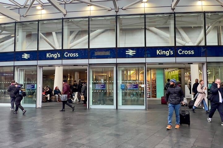 Central London to Warner Bros. Studios Private Transfer Only