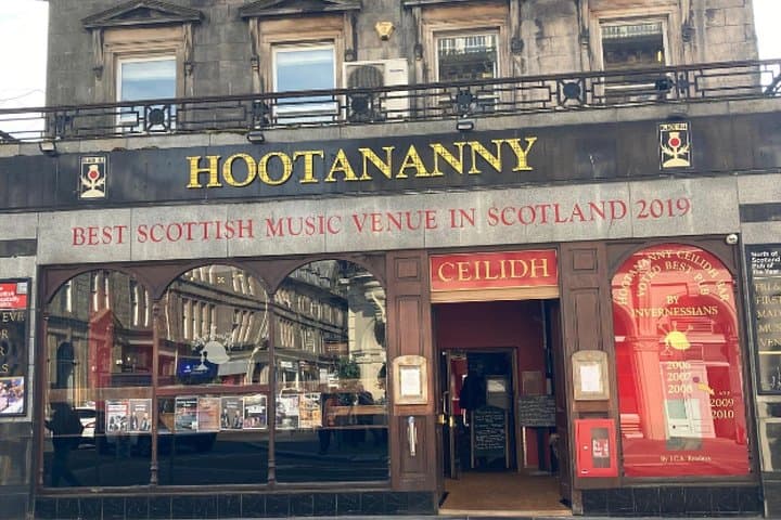 Inverness Self-Guided City Walking Tour & Scavenger Hunt