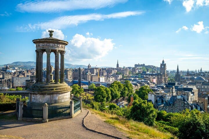 Private Half-Day Tour of Edinburgh in a London Taxi