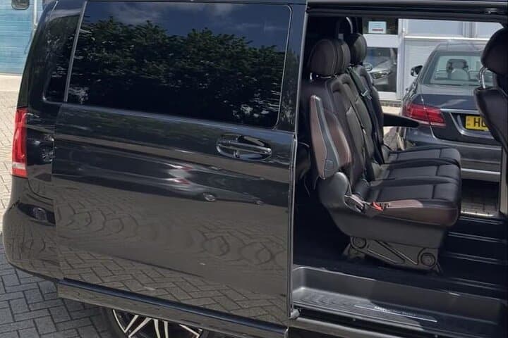 Private Transfer from Heathrow airport to Southampton