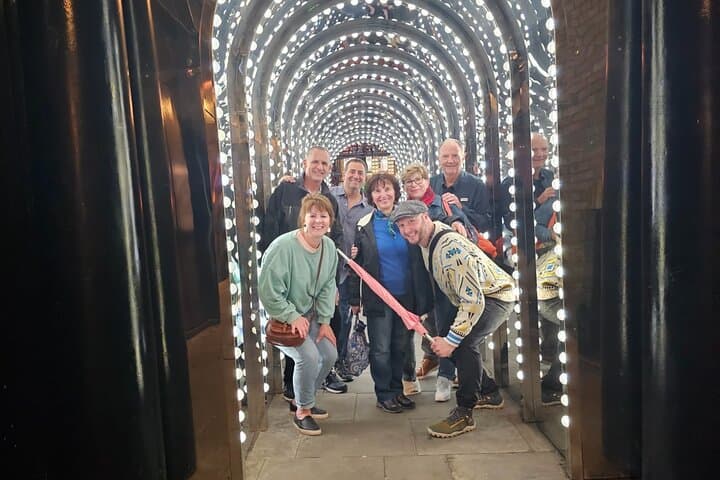 Light tunnel