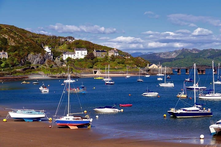 Wales' West Coast RoadTrip Guidebook: Llŷn Peninsula to St Davids