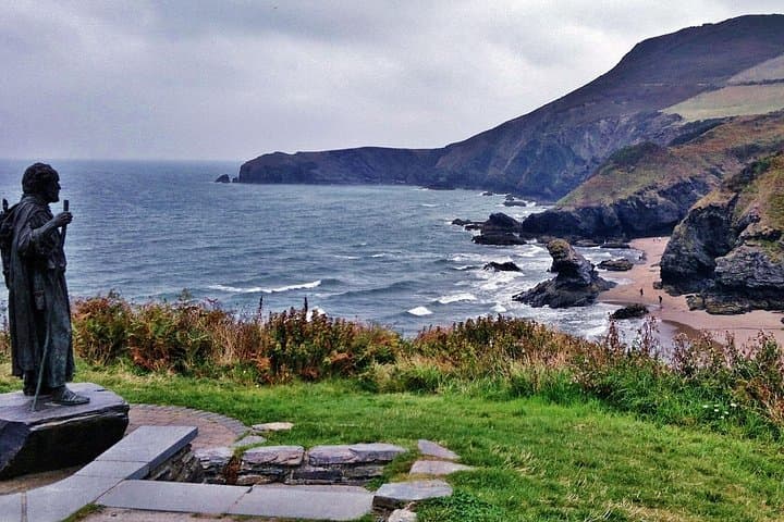 Wales' West Coast RoadTrip Guidebook: Llŷn Peninsula to St Davids