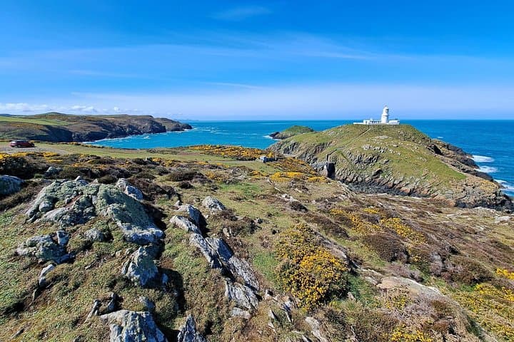 Wales' West Coast RoadTrip Guidebook: Llŷn Peninsula to St Davids