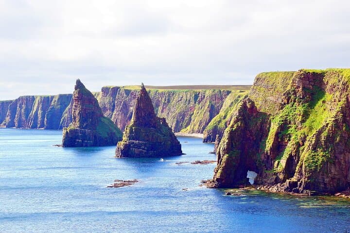 Scotland’s North Coast & Highlands - Road Trip Guidebook