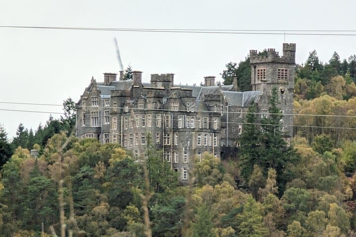 Private Dunrobin Castle Tour from Inverness