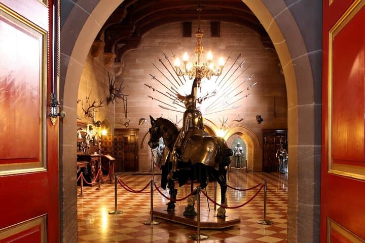 Warwick Castle, Oxford, Stratford-upon-Avon & Cotswolds Day trip