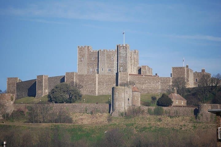 Kent Garden of England in Private Vehicle Tour including Passes