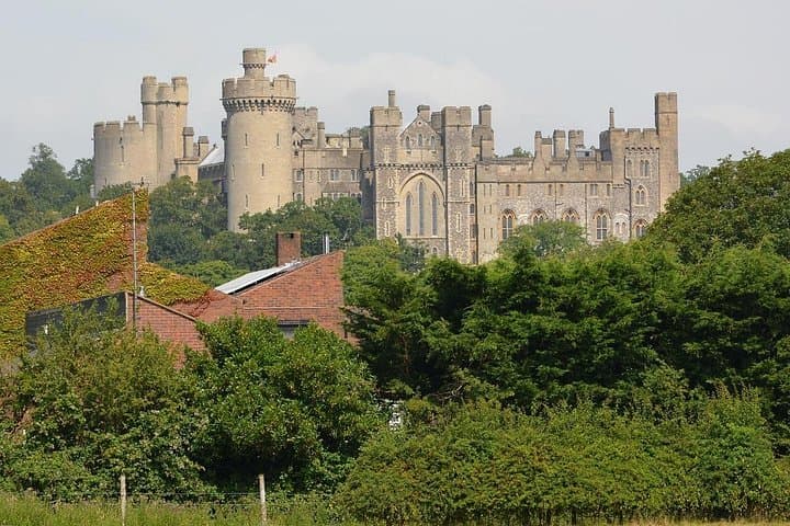 Kent Garden of England in Private Vehicle Tour including Passes