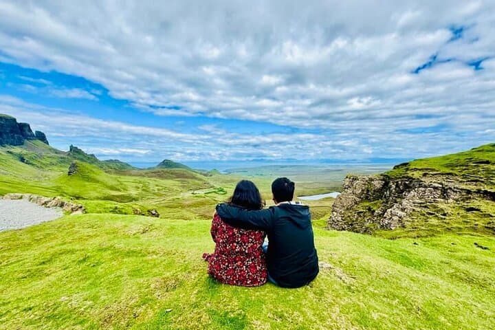 Guests taking in the view at The Quairaing