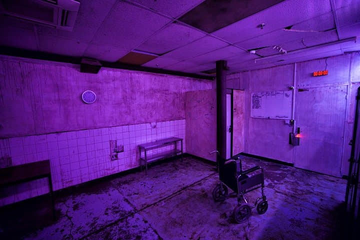View of the SAWtopsy escape room at moviESCAPE Stockport