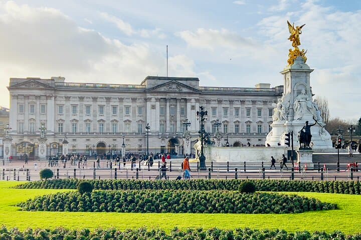 Central London to Heathrow Airport - Private Transfer
