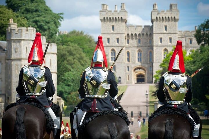 Royal Windsor and Eton Riverside Private Tour from London